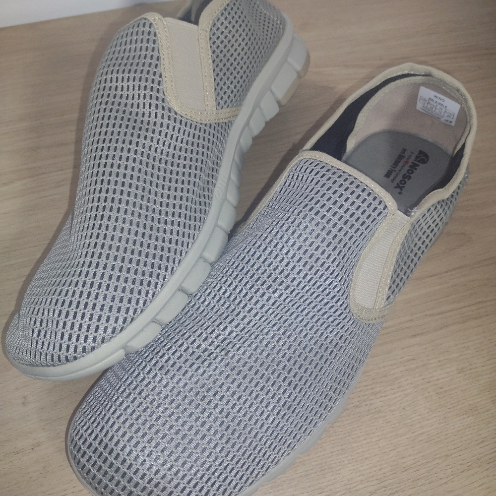 NWOT NosoX Casual Shoes Men's Deer Stags Size 13 Men's slip-ons / pull-ons
